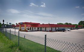 Red Coach Inn Newton Ks